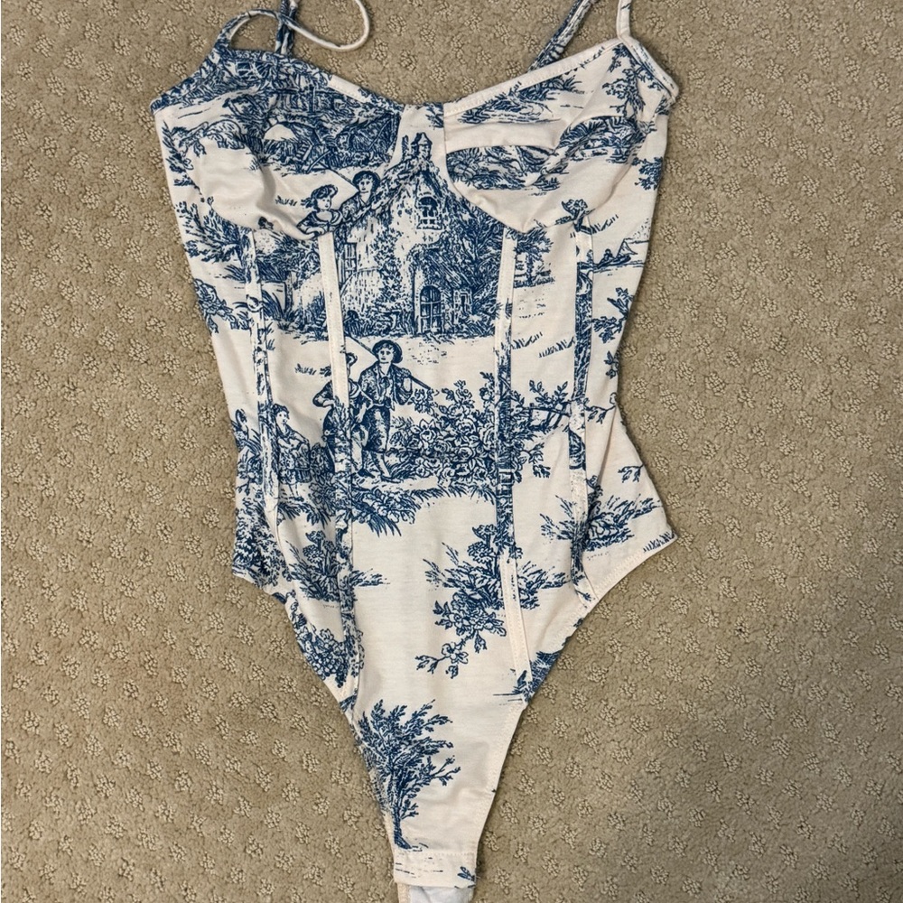 Floral bodysuit